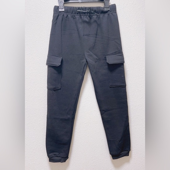 btween Black Cargo Jogpants - Picture 1 of 4